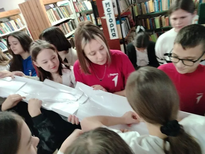 среди первых 5